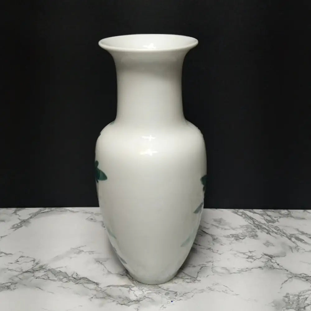 https://www.hometimemarketplace.com/cdn/shop/files/andrea-sadek-hand-painted-japanese-porcelain-vase-vintage-decor-454.webp?v=1704939148&width=1445