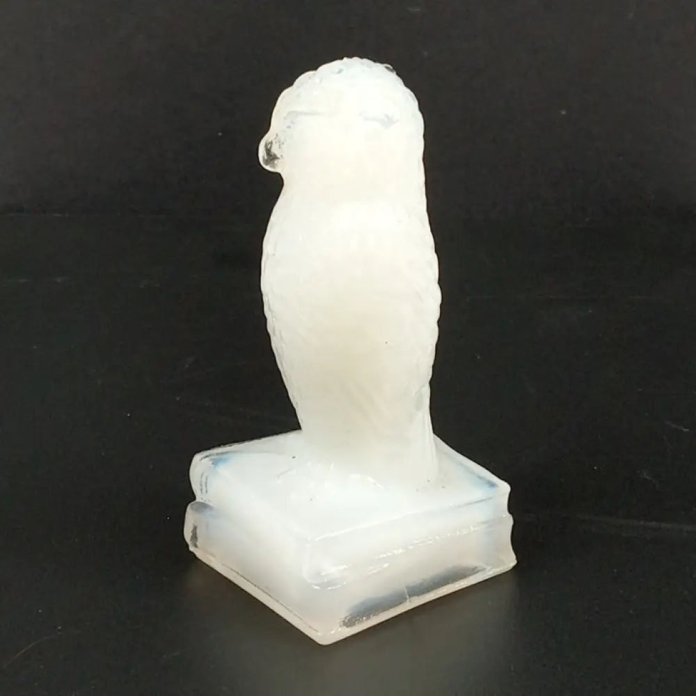 Degenhart Glass Wise Old Owl Paperweight Vintage Decor