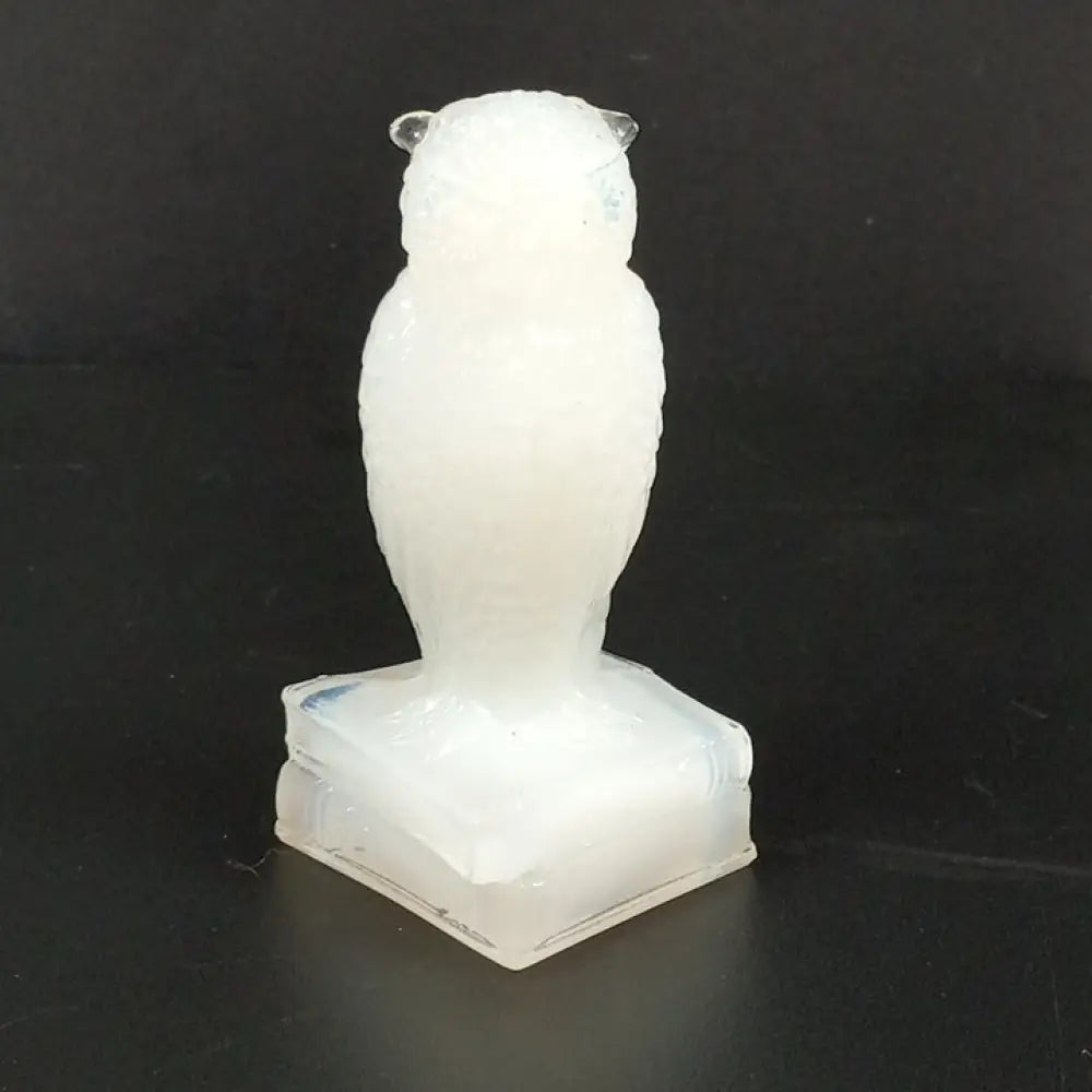 Degenhart Glass Wise Old Owl Paperweight Vintage Decor