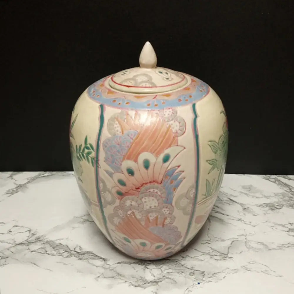 Hand Painted Porcelain Ginger Jar ( Vintage ) Decor