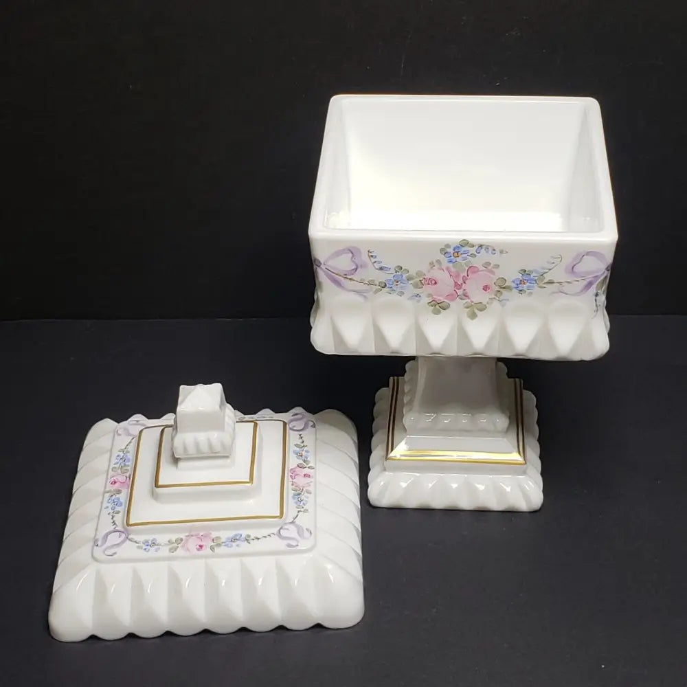 Westmoreland Hand Painted Milk Glass Wedding Box & Trinket Dish (Vintage) Decor